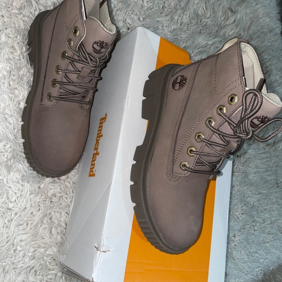 Timberland Womens size 5.5 W/L  Greyfield Mid Lace Boot Medium Brown Nubuck - Picture 5 of 8